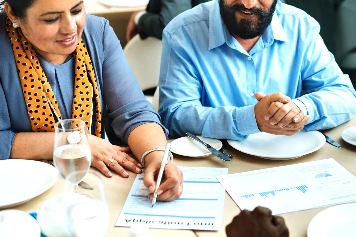 Session de consultation financière personnalisée avec analyse de documents